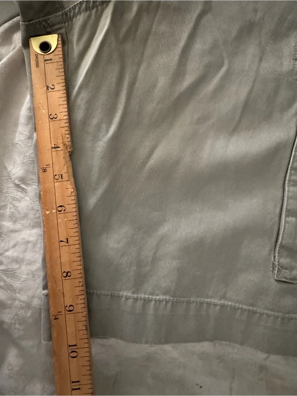 Banana Republic Cargo Shorts Mens 36 x 10in Brown  Flat Front High Rise Cotton